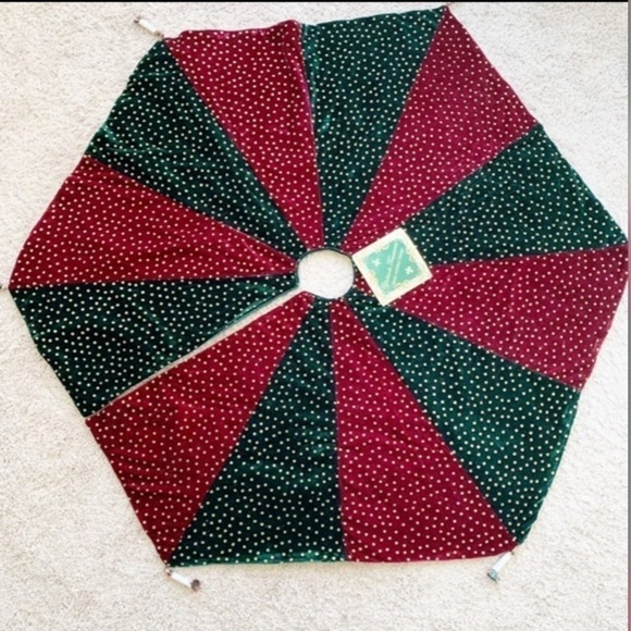 YULETIDE Treasures Velour Christmas Tree Skirt Hexagon Tassels Green Burgundy - Picture 2 of 7